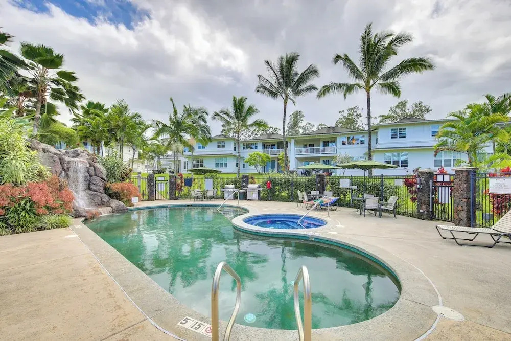 Princeville Condo w/ Mountain & Golf Course Views!