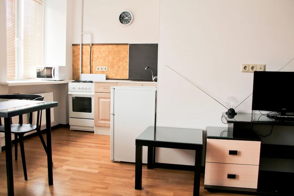Apartment ALLiS-HALL on Karla Libknekhta 18