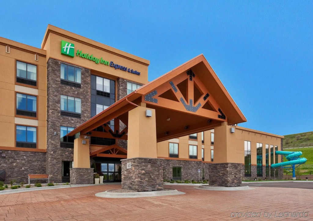 Holiday Inn Express and Suites Great Falls by IHG