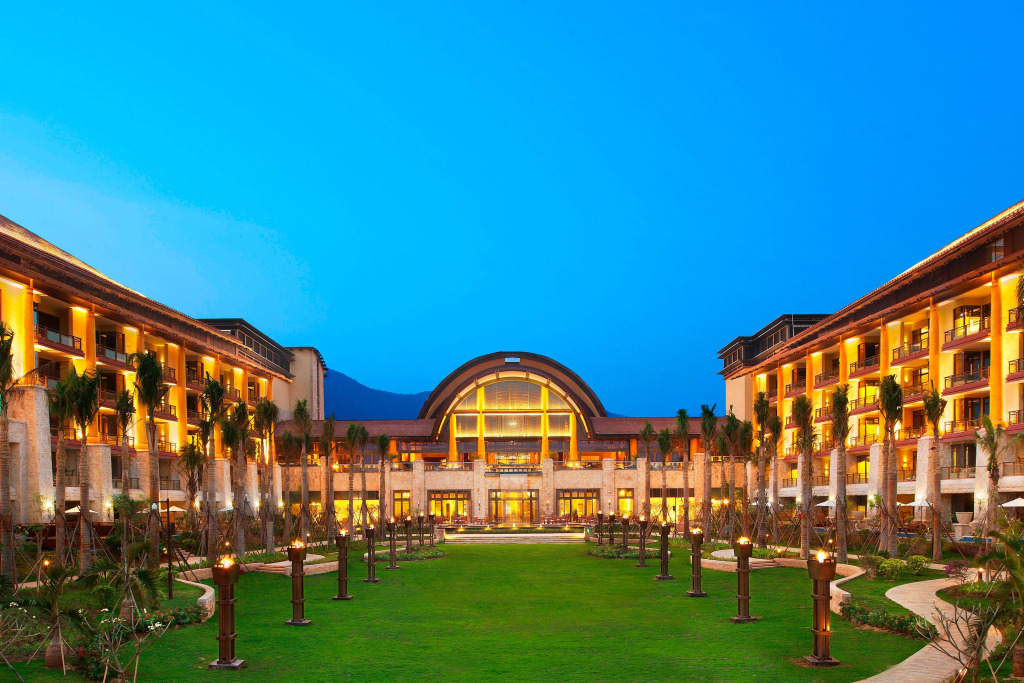 Курорт The St. Regis Sanya Yalong Bay