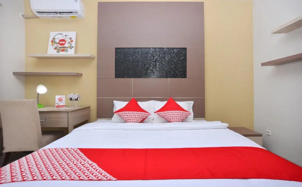 Royal Gejayan Homestay By OYO Rooms
