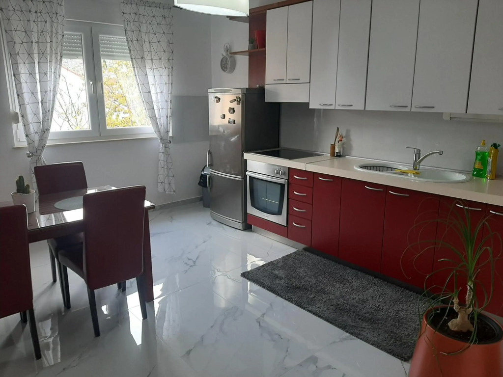 Guest House NO 13