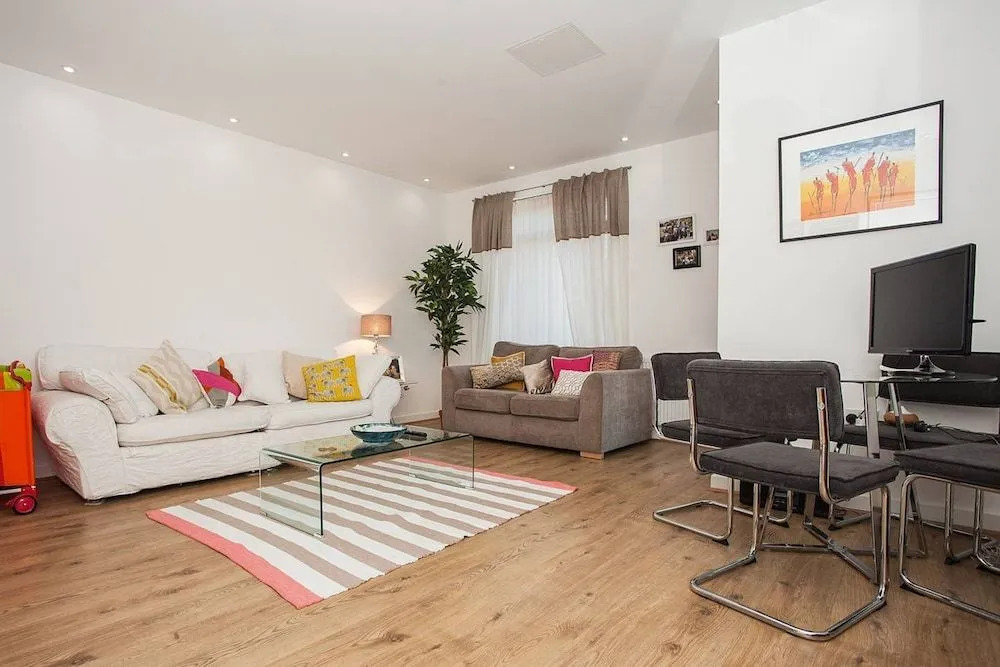 Modern 1 Bedroom Flat in Lambeth