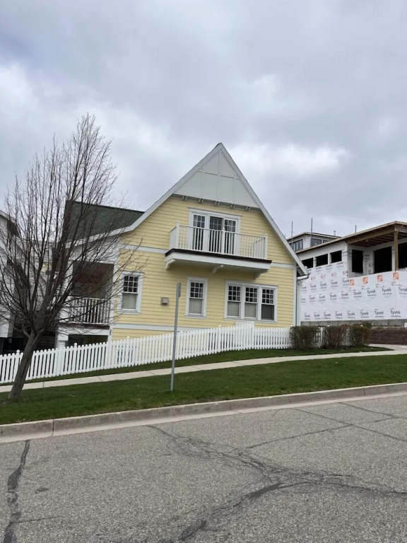 Family-Friendly 3BR Condo Grand Haven 27