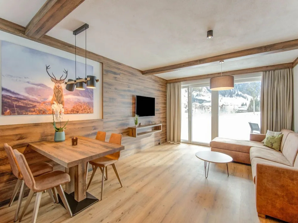 Golden Lodges Rauris Resort With Parking