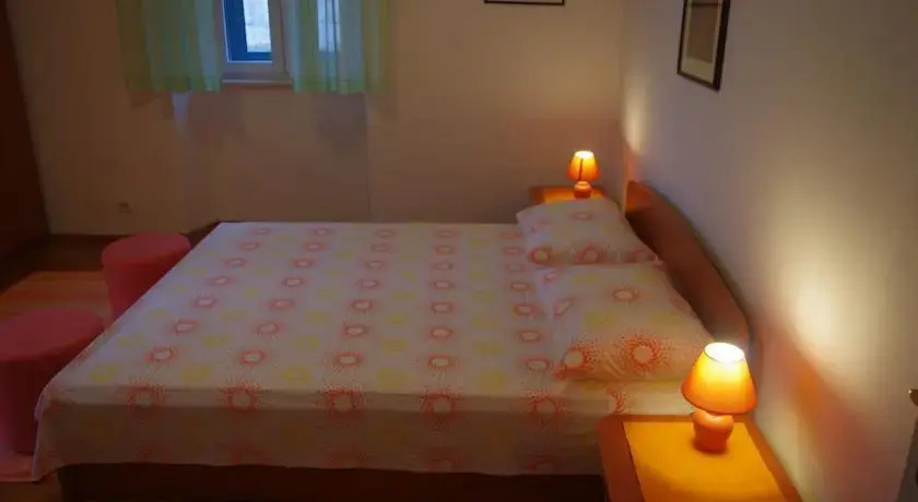 Apartment Luka