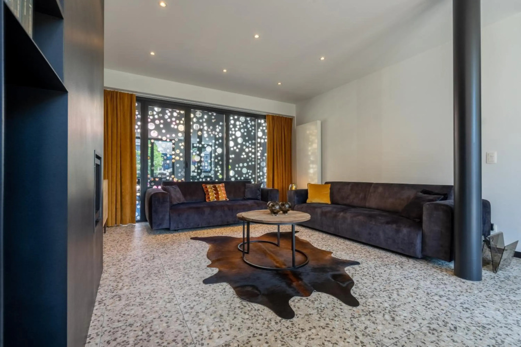 La Maison Noire