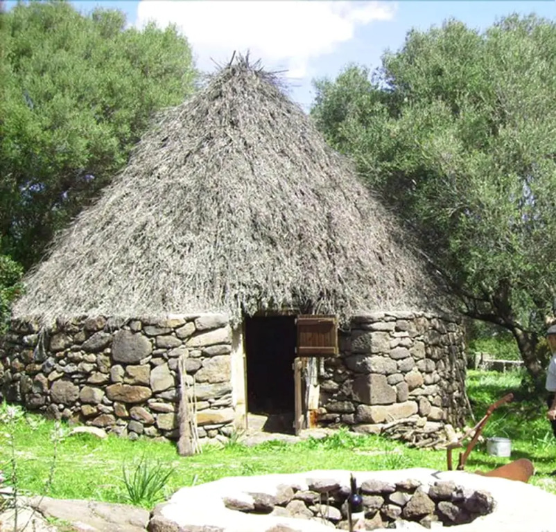 Agriturismo Gulunie a 800 mt dal mare