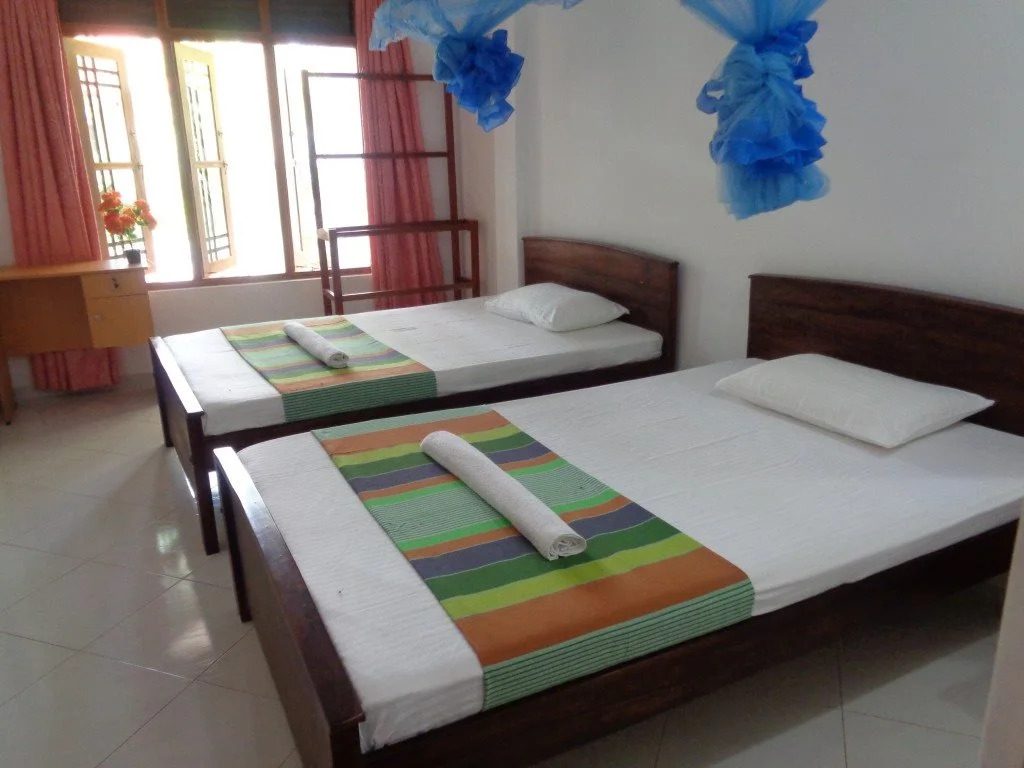 Canal Side Guest House Polonnaruwa