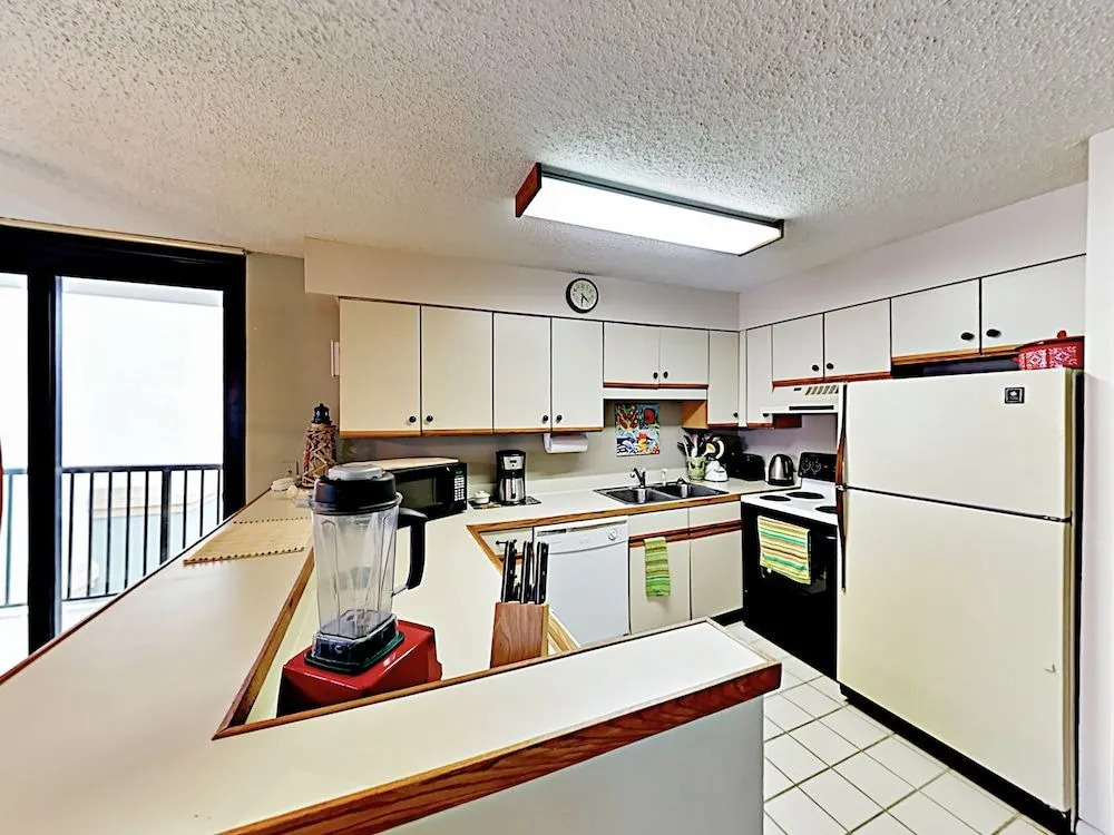 South Ocean #409 - 3 Br Condo