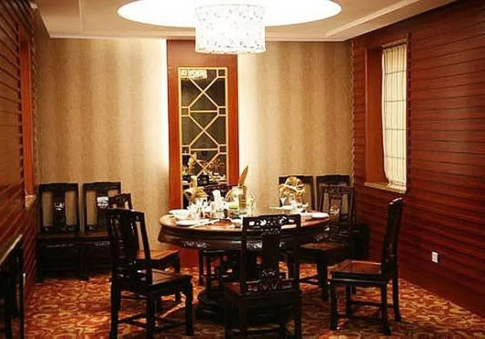 Qinghua Hotel