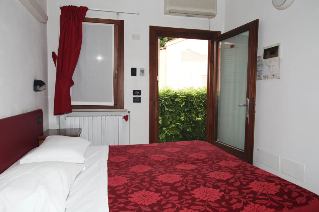A Casa Dei Gonzaga, MantegnaHotels