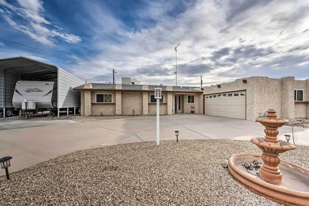 Dog-Friendly Home w/ Pool in Lake Havasu City