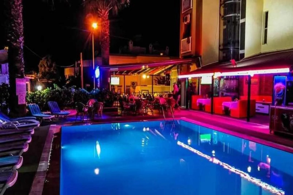 Yade Luxe Hotel