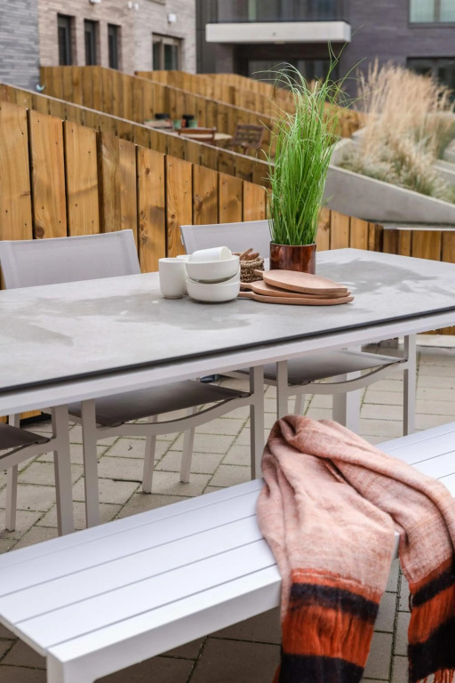 Brand new holiday home with high-end finishing and private parking space, at a stones throw from the beach