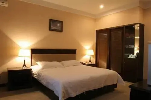 Wuhan Ruian Hotel on Xiongchu Road