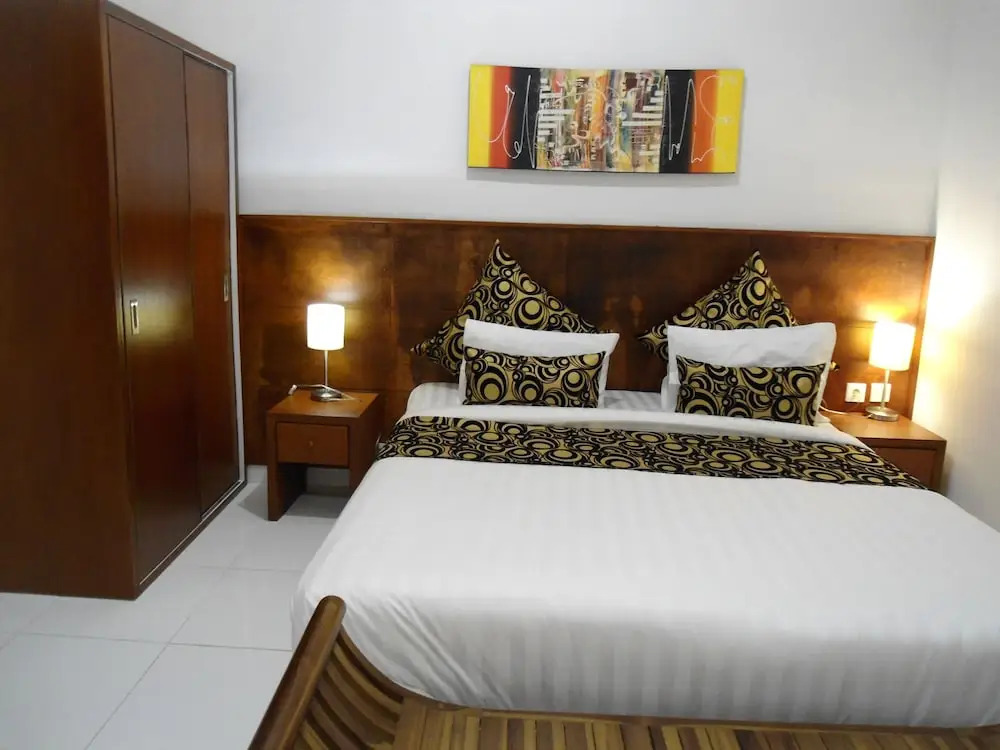 Arya Residence