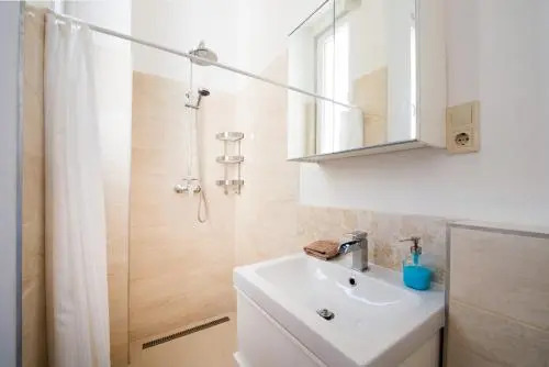 Executive apartment