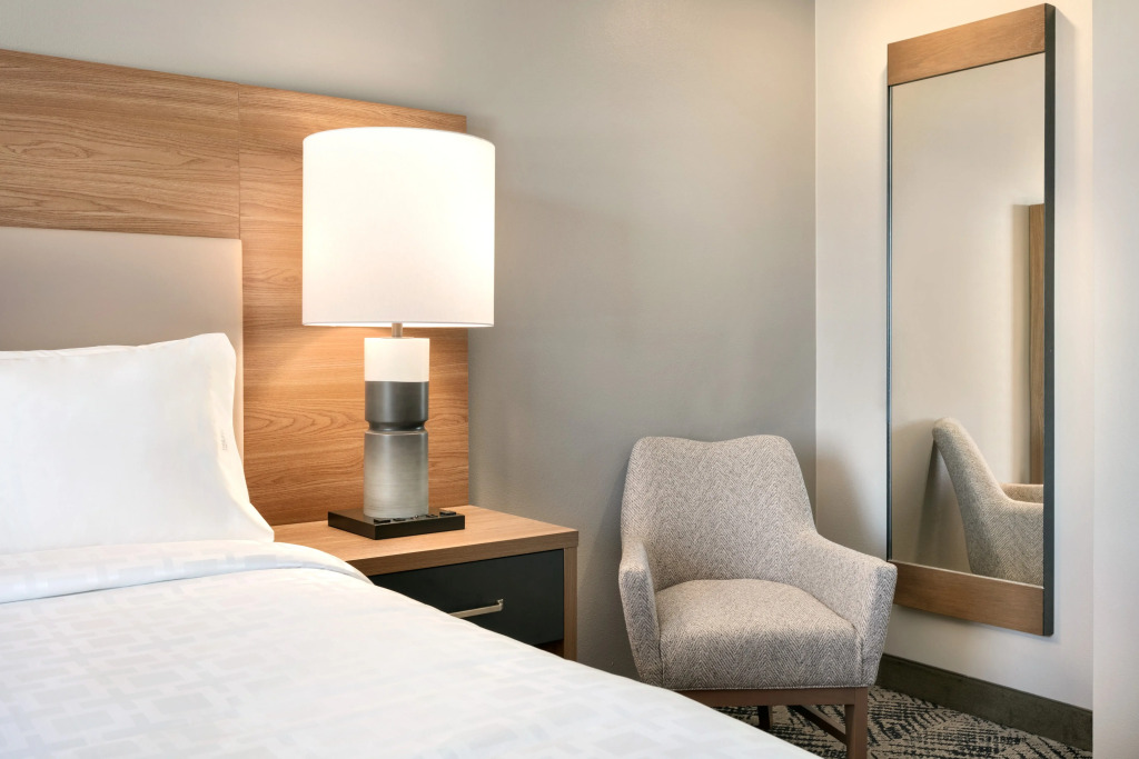 Candlewood Suites Harrisburg I-81 Hershey Area by IHG