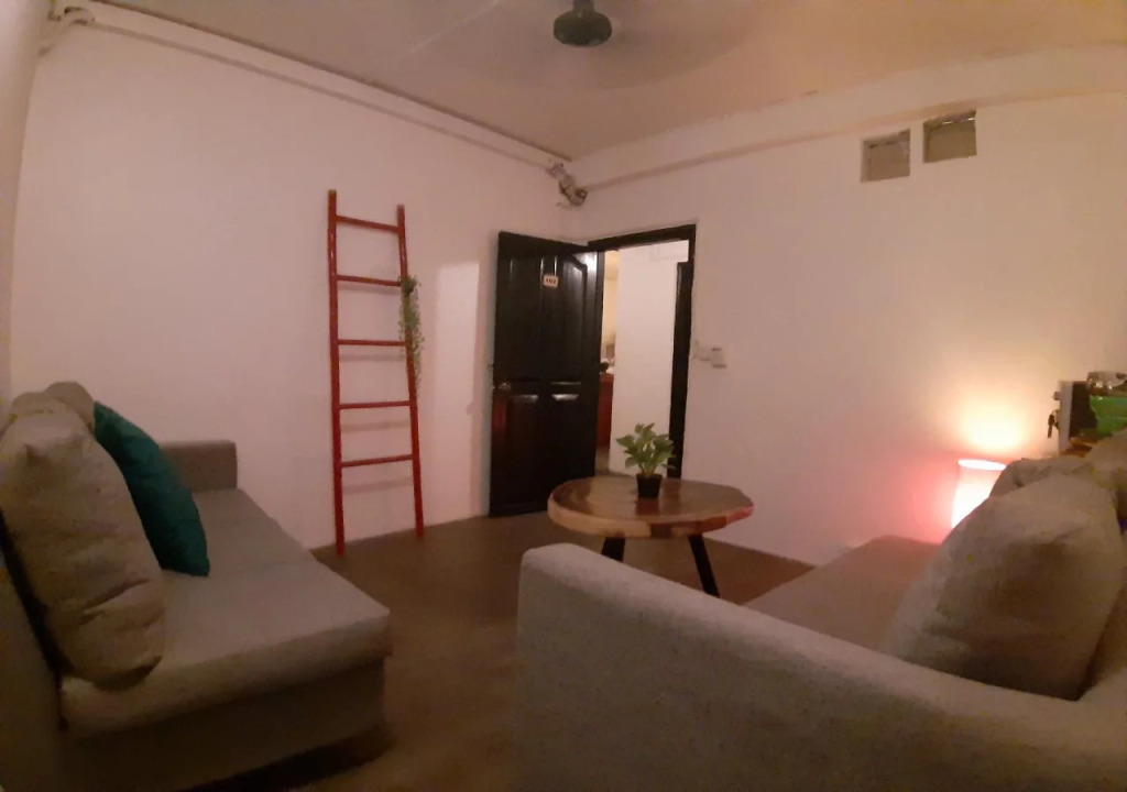 Snooze Pod - Hostel