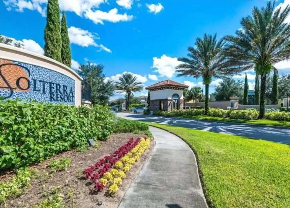Summer Deal! 5 Bdrm Solterra Home!