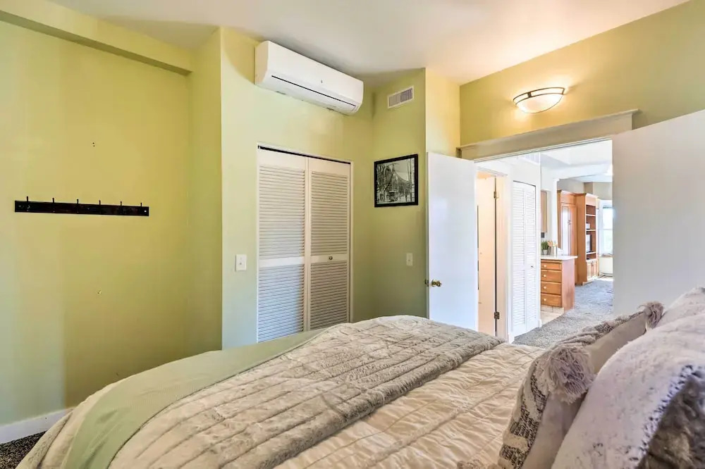 Salt Lake City Condo < 28 Mi to Ski Resort!