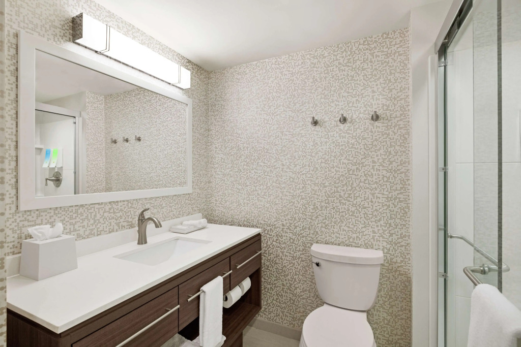 Home2 Suites By Hilton Fernandina Beach on Amelia Island, FL