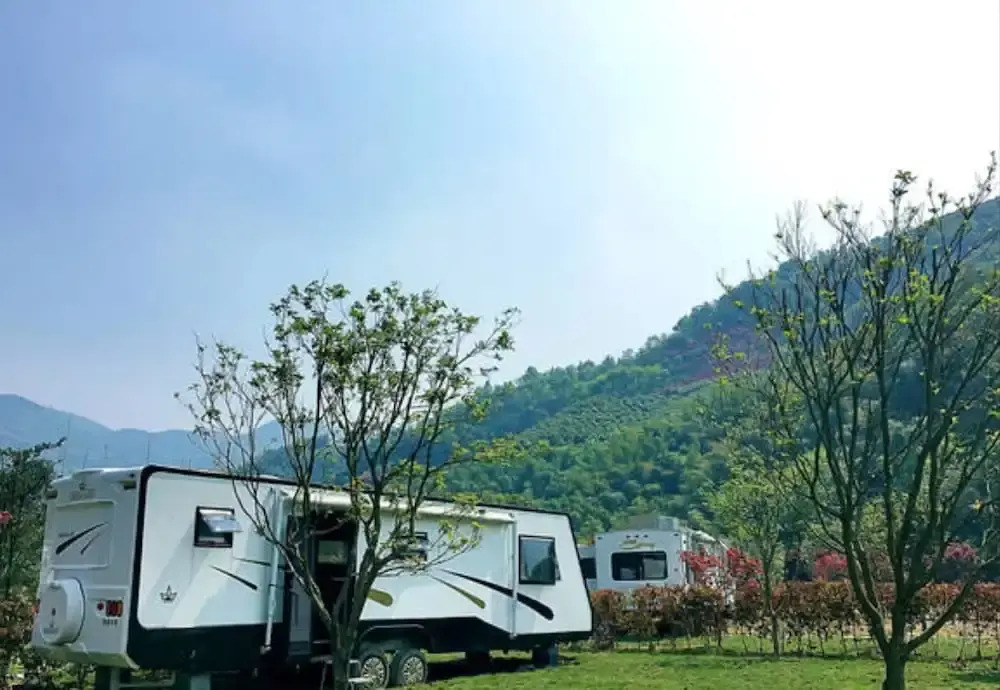 XFY Caravan