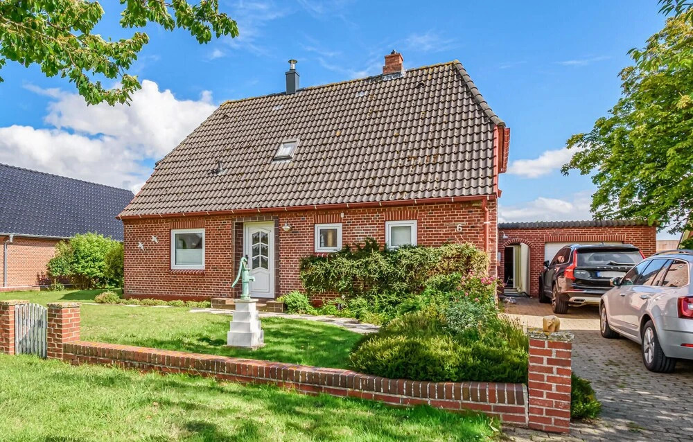 Awesome Home in Friedrichskoog With 3 Bedrooms, Sauna and Wifi