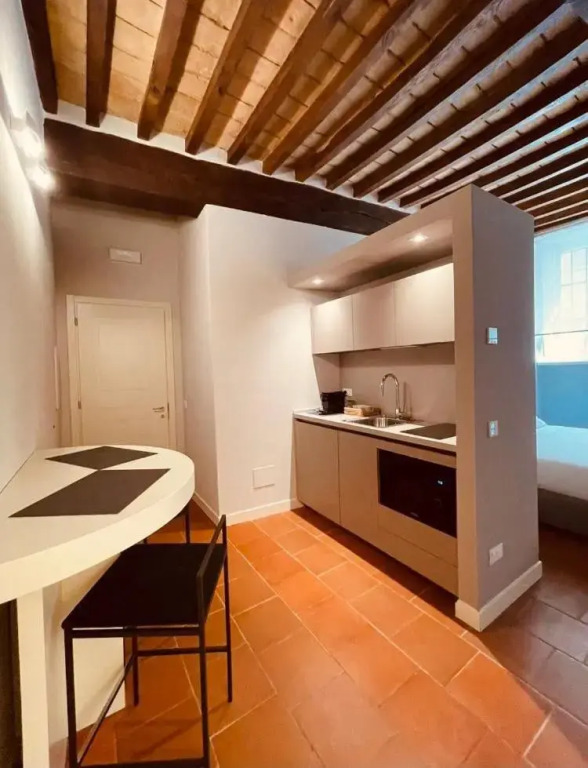 Palazzo Borgocolonne Apartments - Manu Maison