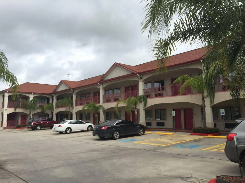 Lotus Inn