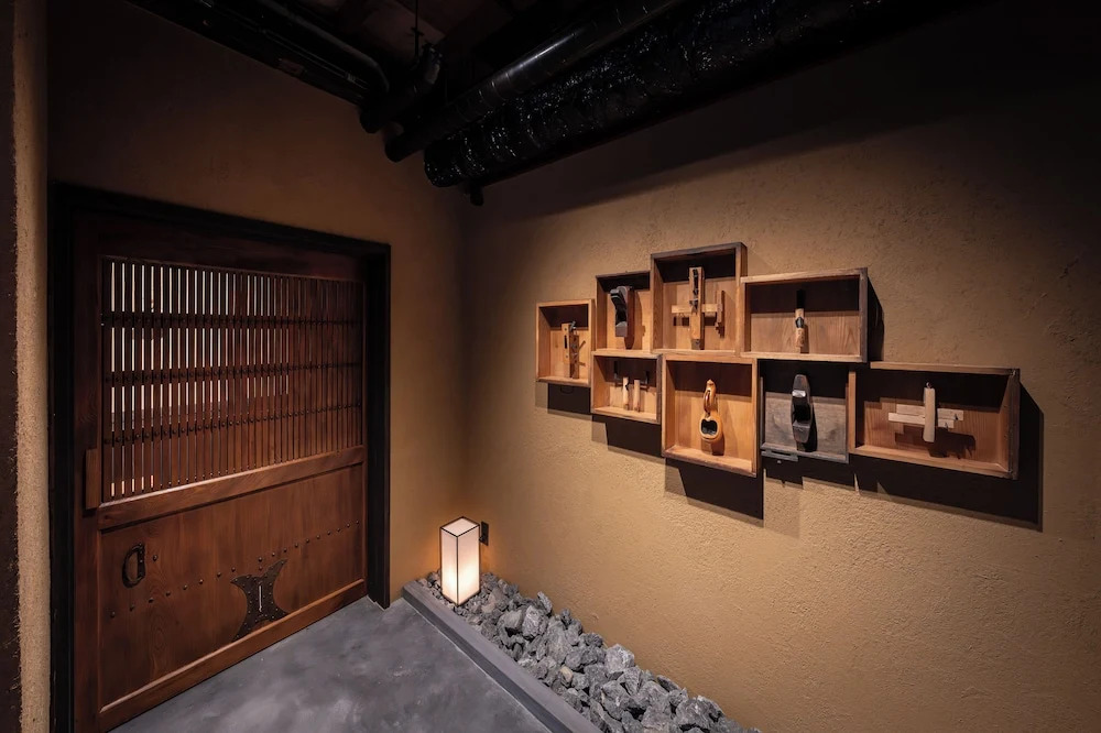 Nazuna Kyoto Higashi Honganji