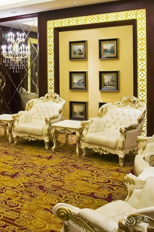 New Paris Hotel - Harbin