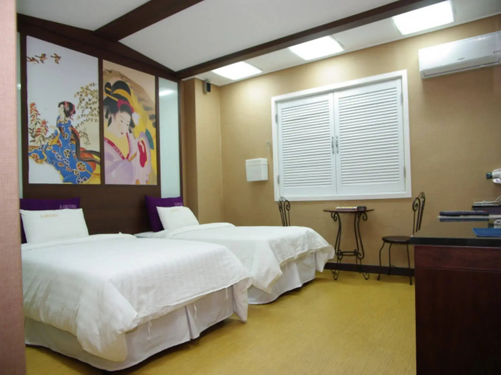 Amourex Hotel