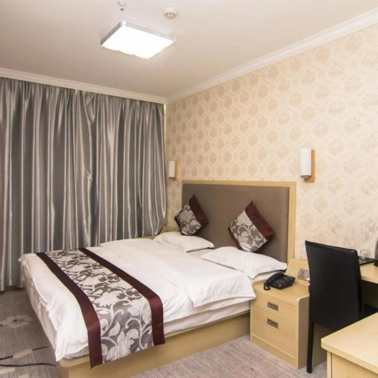 Sophie Roland Hotel Hongling Road Branch