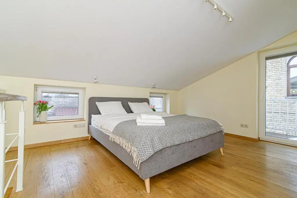 2 floors New town apartment by URBAN RENT