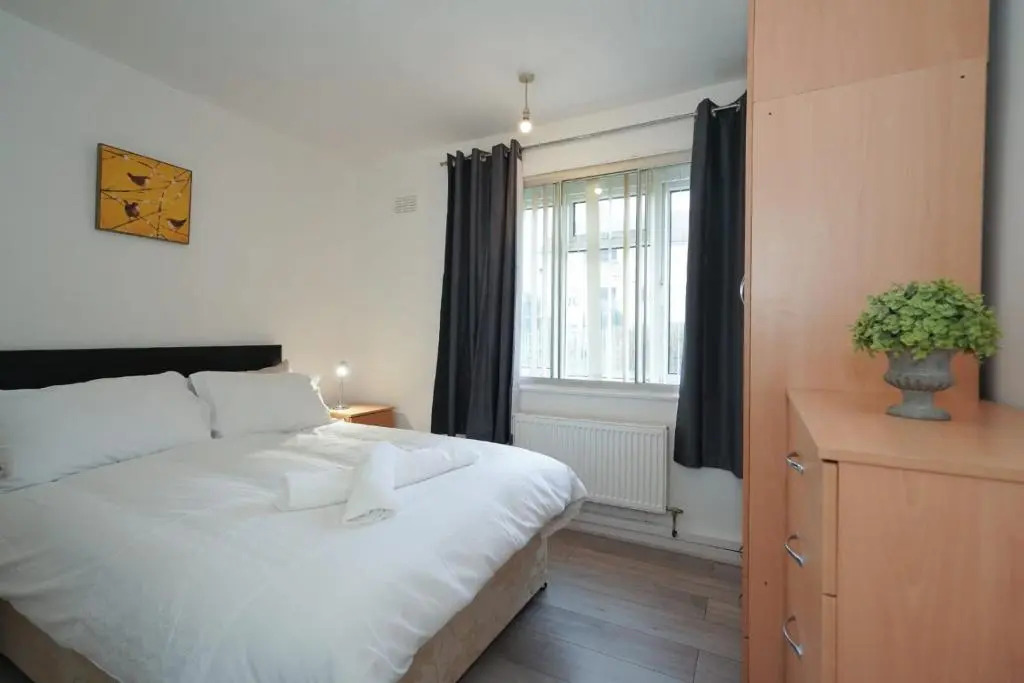 Birmingham BHX-HS2 -NEC APARTMENT