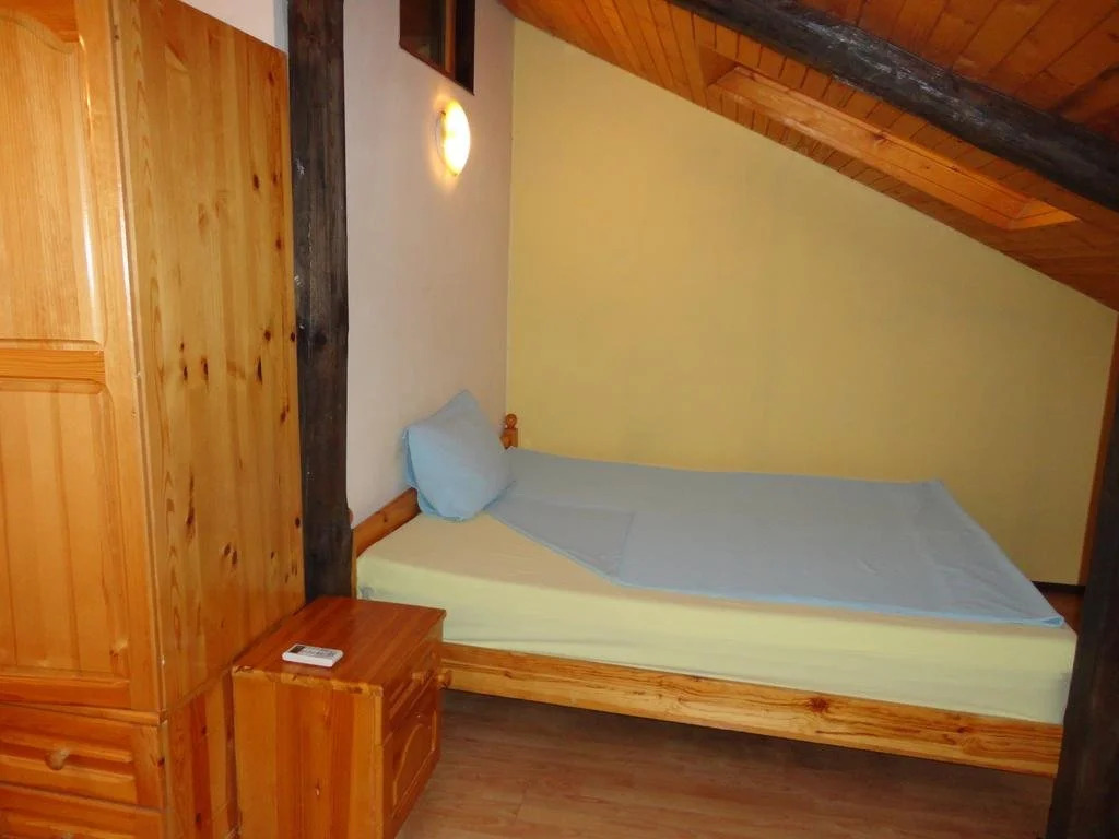 Guest House The House