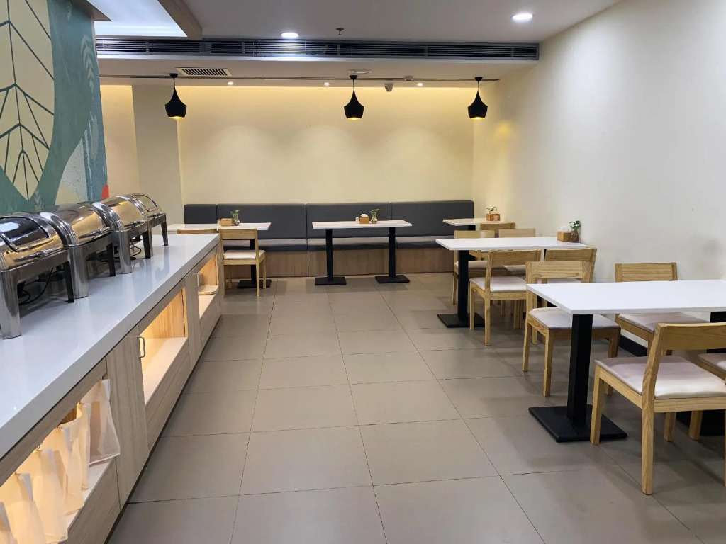 Hanting Express Beijing University of Technology