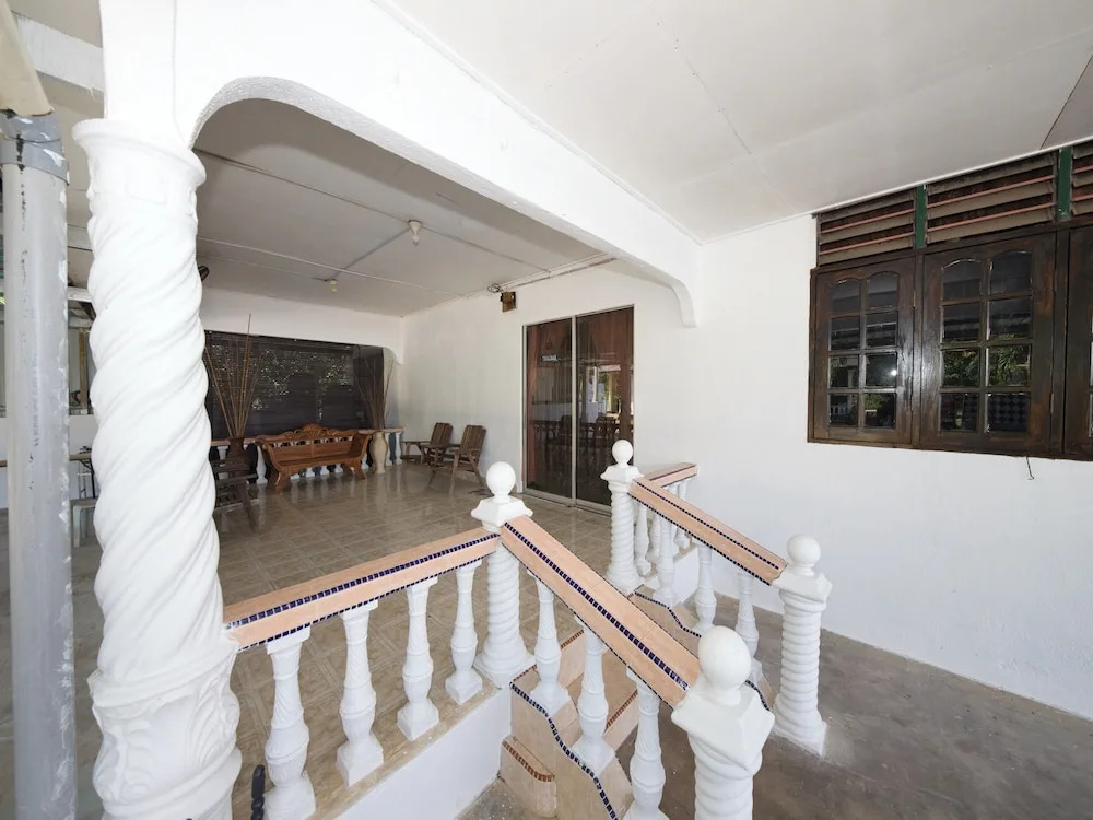 OYO 90990 Sri Tempurung Homestay