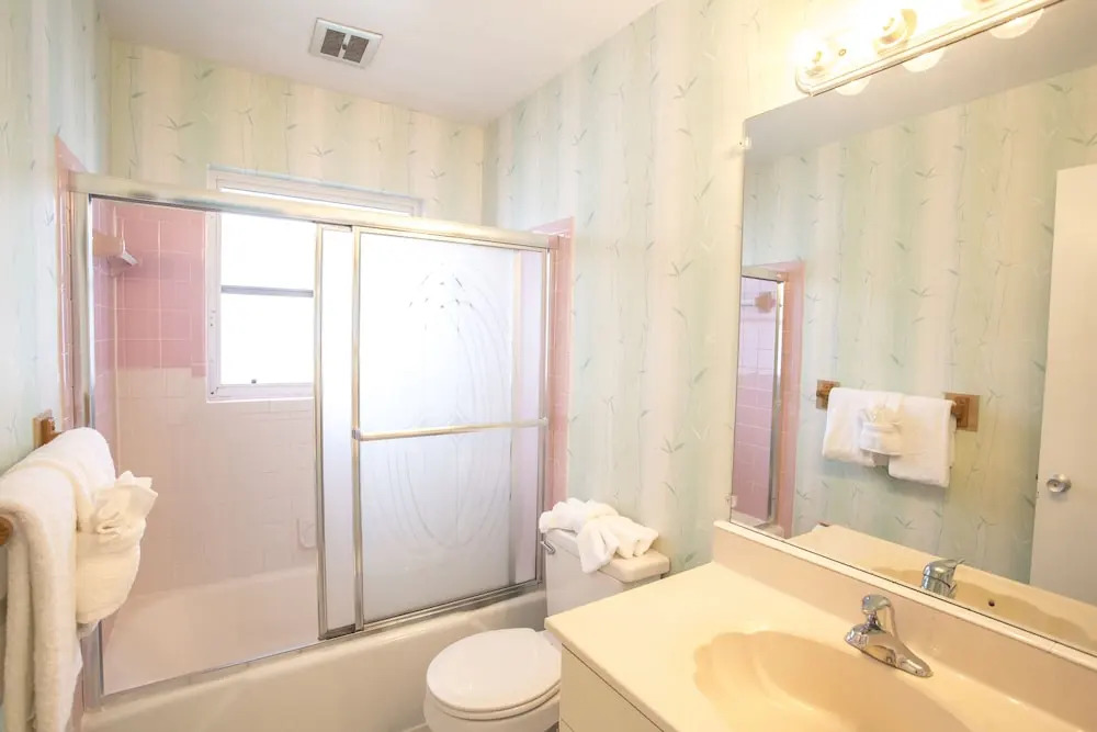 Aloha Kai - 34 1 Bedroom 1 Bathroom Apts