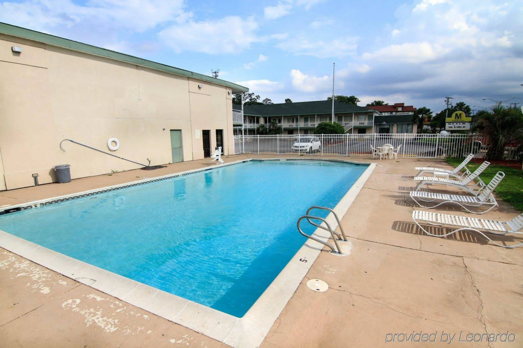 Days Inn by Wyndham Norfolk Military Circle