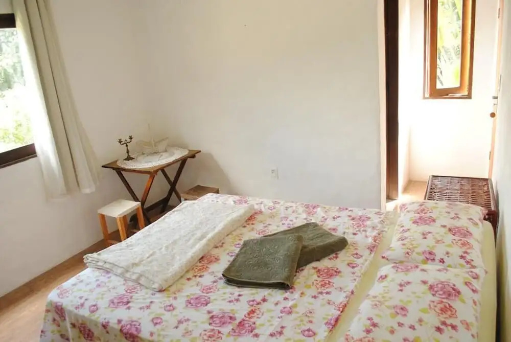 Lilás Hospedagem e Terapias