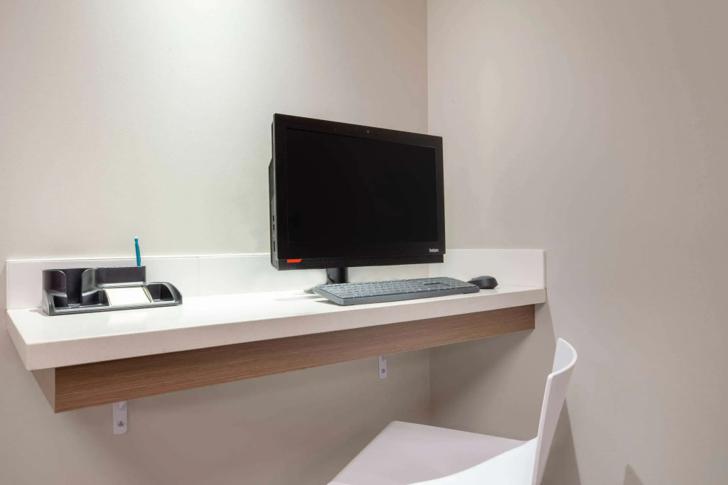 Microtel Inn & Suites by Wyndham Fort McMurray