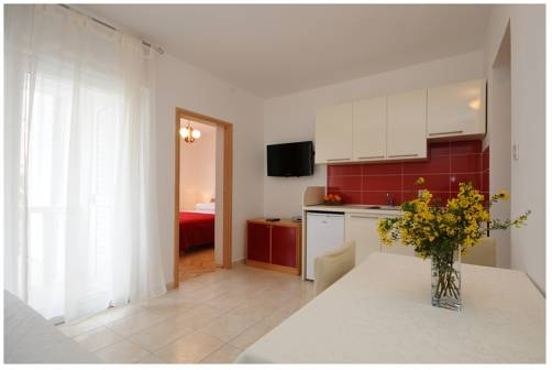 Apartments Pralija