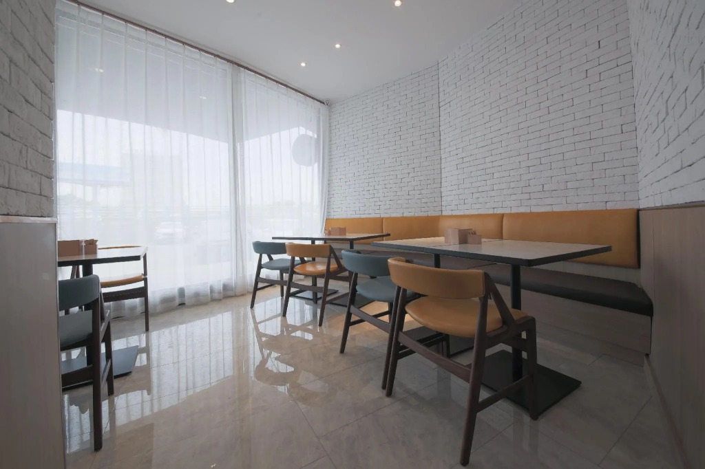 Hanting Premium Hotel Chifeng Garden Road