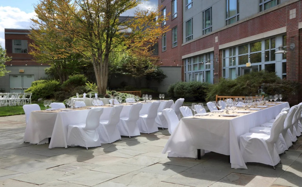 Le Meridien Boston Cambridge