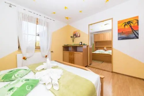 Mira Holiday Home