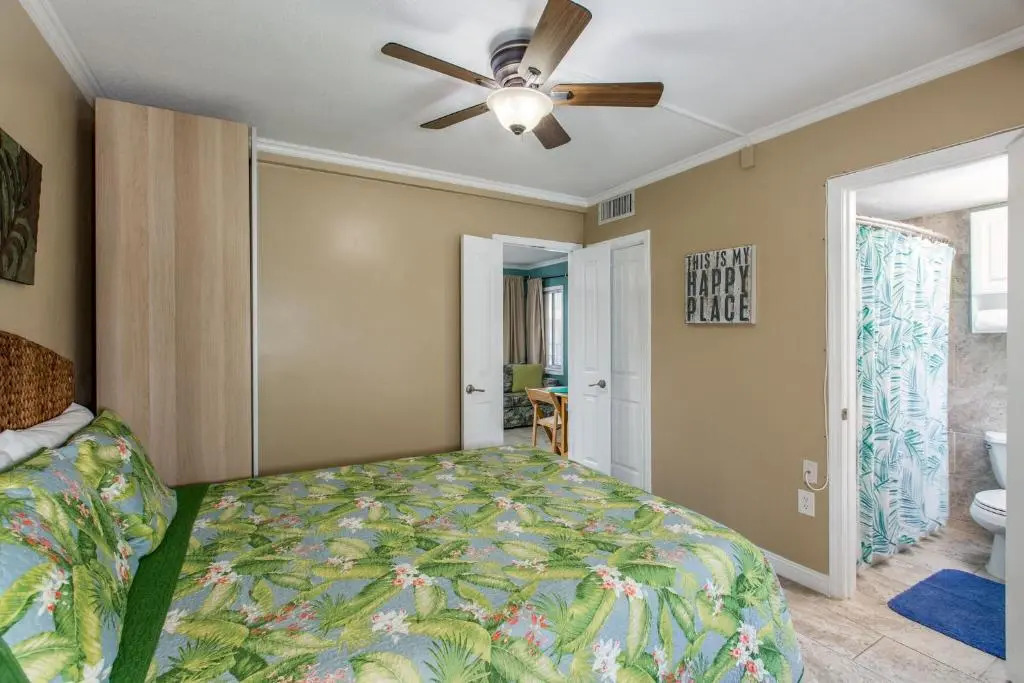 Five Palms Suite 106 - Daily - Weekly - Monthly