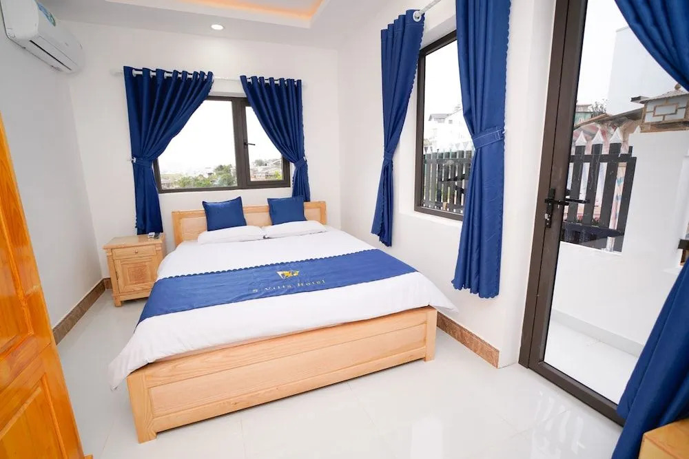 S Villa Hotel